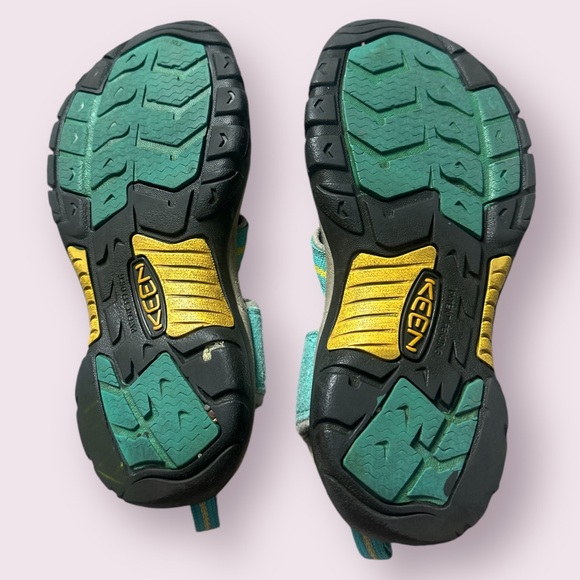 Women’s Keen Waterproof Hiking Sandals Turquoise And Yellow Size 6.5 - Picture 6 of 11